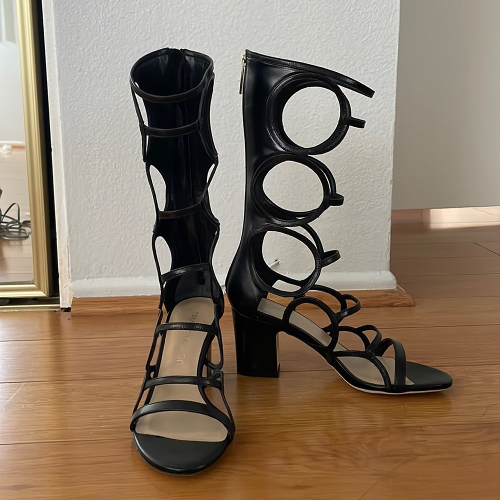 Tamara Mellon black Orion sandals, size 35